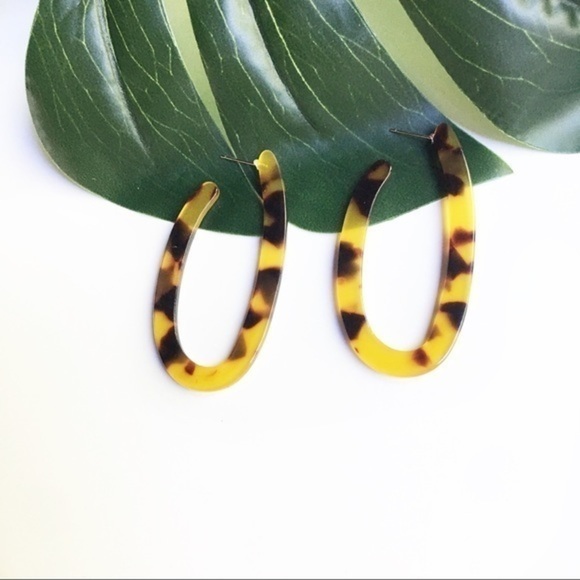 closet karma Jewelry - Emma Earrings